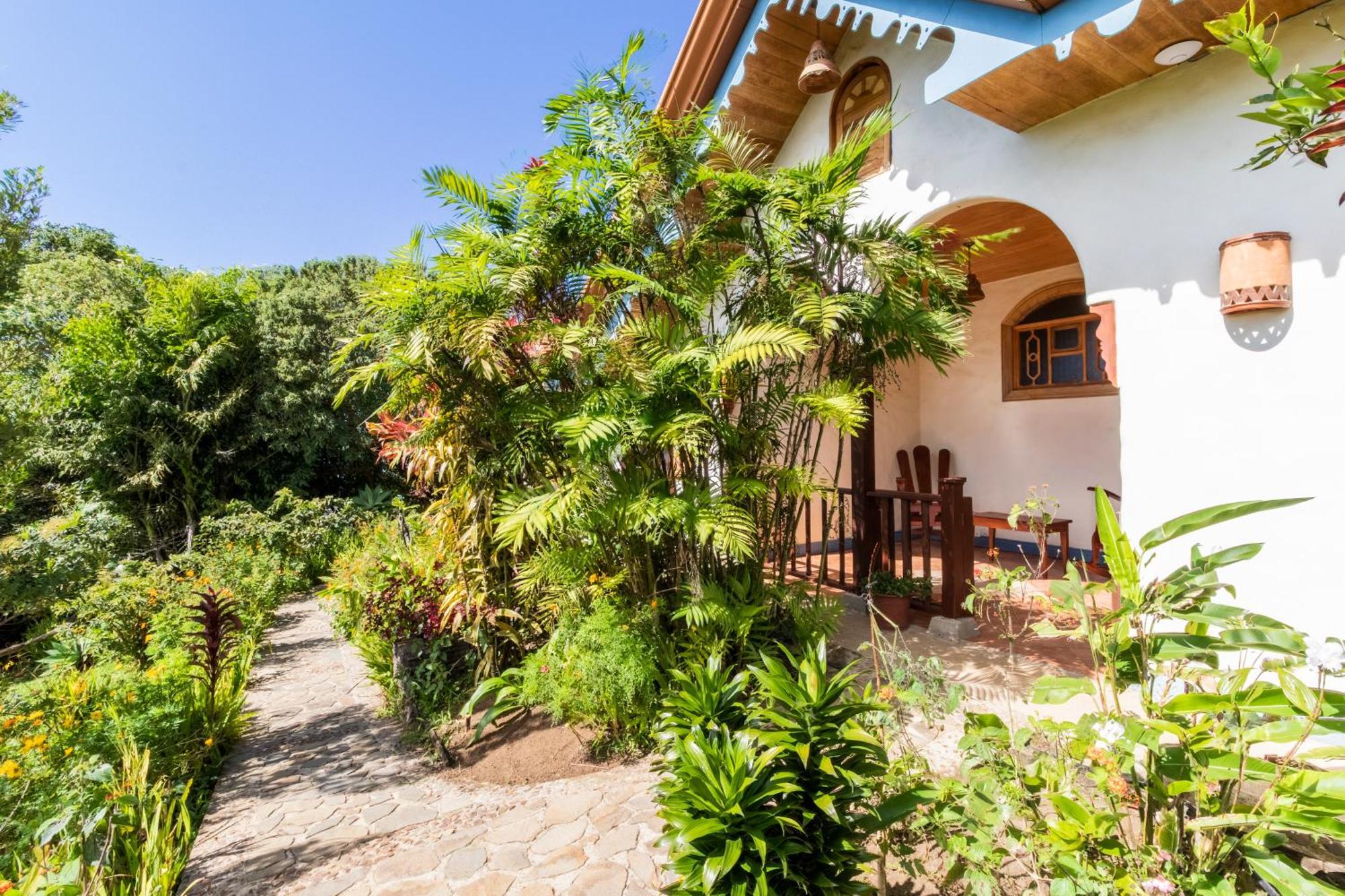 Hotel Claro De Luna Monteverde Eksteriør billede
