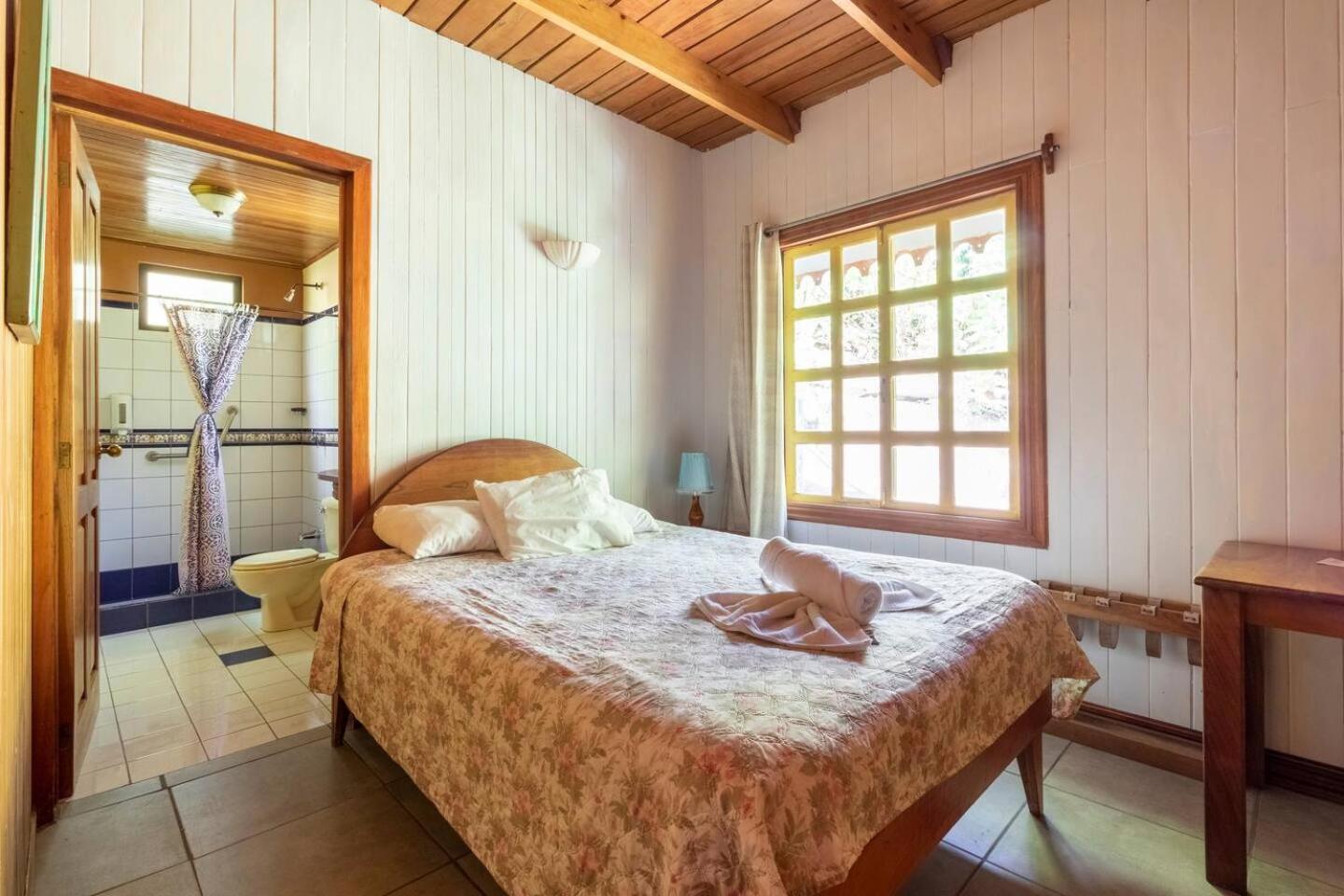 Hotel Claro De Luna Monteverde Eksteriør billede