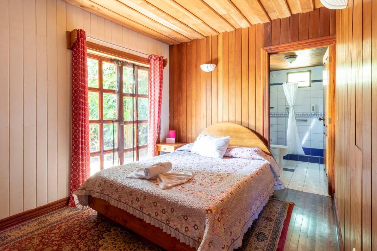 Hotel Claro De Luna Monteverde Eksteriør billede