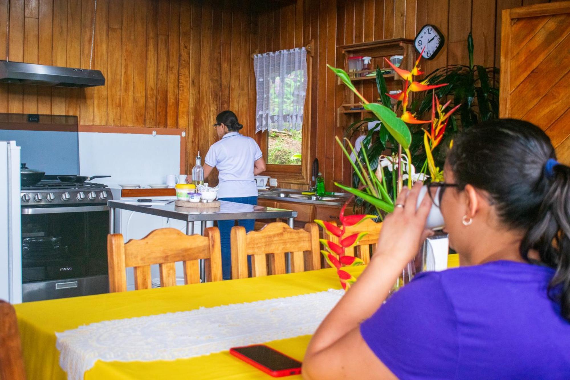 Hotel Claro De Luna Monteverde Eksteriør billede